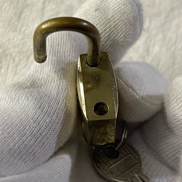 LOUIS VUITTON vintage lock set in #204 - Picture 9 of 10